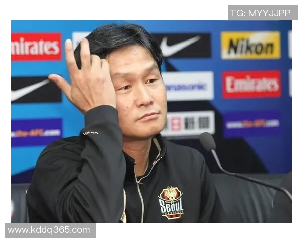 足球明星妻子卷入诈骗风波引发舆论热议与公众关注