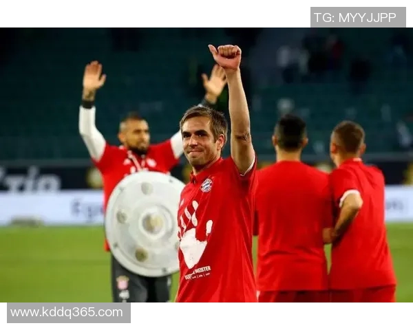 足球明星的姐姐们:她们背后的故事与不为人知的光辉时刻 足球明星的姐姐们:她们背后的故事与不为人知的光辉时刻